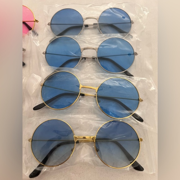 8 Pairs of Retro Party Sunglasses NWT - Picture 4 of 5